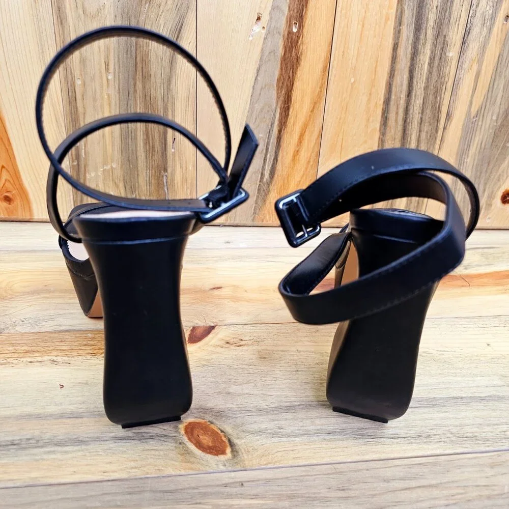 LULUS Platform Ankle Strap Heels Size 9